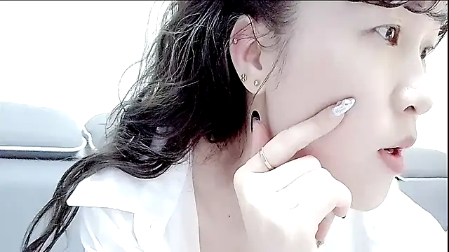 lookbyby online show from January 2026 05:33:02 AM