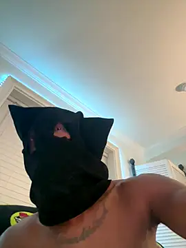 Snapshot of Bunnyboi88 chatting on November 2025 09:33:02 AM Bunnyboi88 online show from November 2025 09:33:02 AM