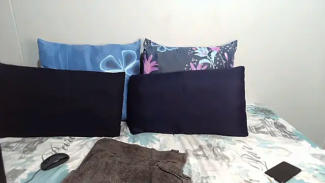 Dickcraverb30 online show from December 2025 08:38:01 PM