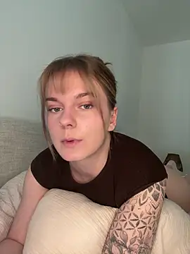 LisaFreierxx online show from May 2026 04:12:01 PM