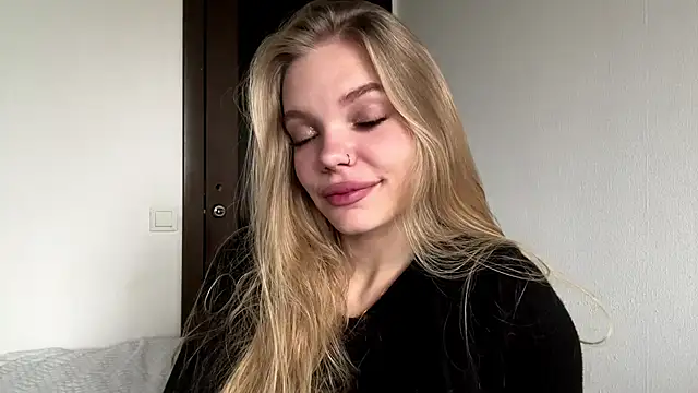 Snapshot of SweetAmelia69 chatting on November 2025 05:40:01 AM SweetAmelia69 online show from November 2025 05:40:01 AM