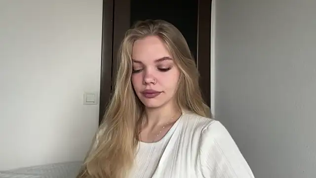 Snapshot of SweetAmelia69 chatting on November 2025 05:43:01 AM SweetAmelia69 online show from November 2025 05:43:01 AM