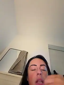 Bethrae25 online show from May 2026 10:59:01 PM