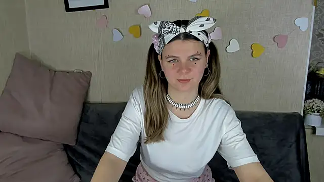 Zorianaa online show from May 2026 08:38:02 PM