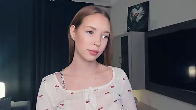 Snapshot of MerlePalaia chatting on November 2025 06:18:01 PM MerlePalaia online show from November 2025 06:18:01 PM