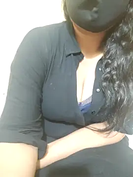 mouni499 online show from May 2026 01:26:02 PM