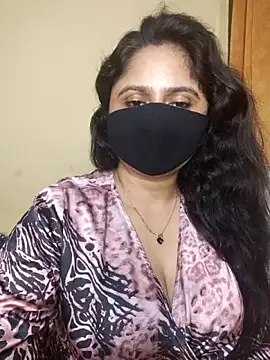 mouni499 online show from June 2026 07:17:01 PM