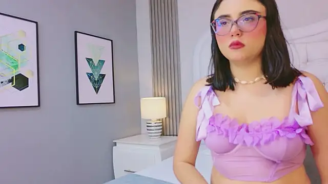 ScarlettPetrova online show from June 2026 11:24:02 AM