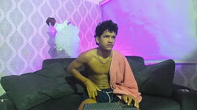 Boy savoy online show from February 2026 07:34:01 AM