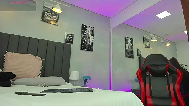 kendra london online show from March 2026 11:50:02 AM