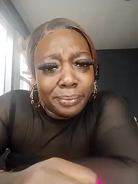 BiancaClarkson online show from November 2025 05:34:02 PM