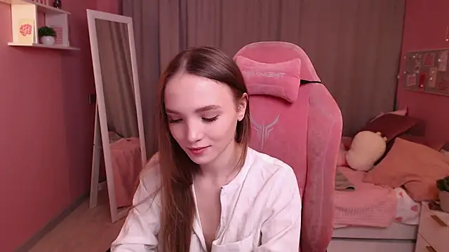 Snapshot of Adria_Arjona chatting on February 2026 07:34:02 AM Adria Arjona online show from February 2026 07:34:02 AM