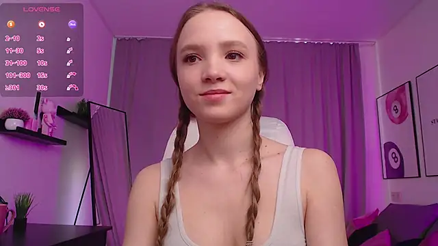 Adria Arjona online show from April 2026 07:39:01 AM