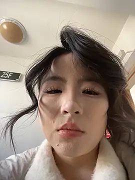 Snapshot of Sinicoco chatting on March 2026 05:56:01 AM Sinicoco online show from March 2026 05:56:01 AM