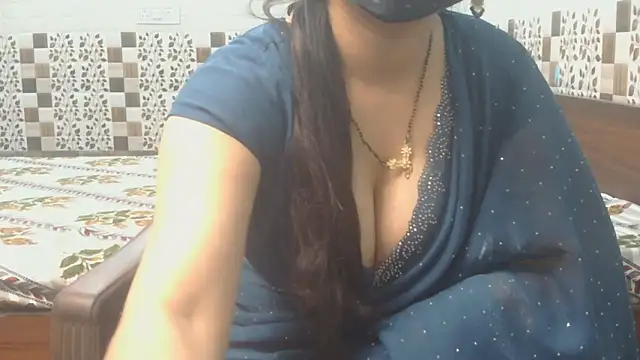 Snapshot of Sneha_lovely01 chatting on May 2026 05:49:01 AM Sneha lovely01 online show from May 2026 05:49:01 AM
