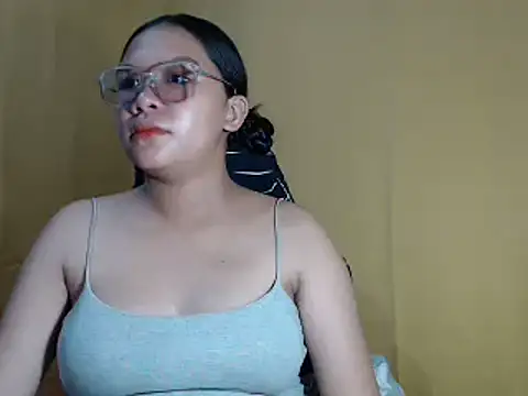hotsexyreb online show from March 2026 02:16:02 AM