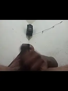 Snapshot of negrocomomisuerte chatting on November 2025 10:05:01 AM negrocomomisuerte online show from November 2025 10:05:01 AM