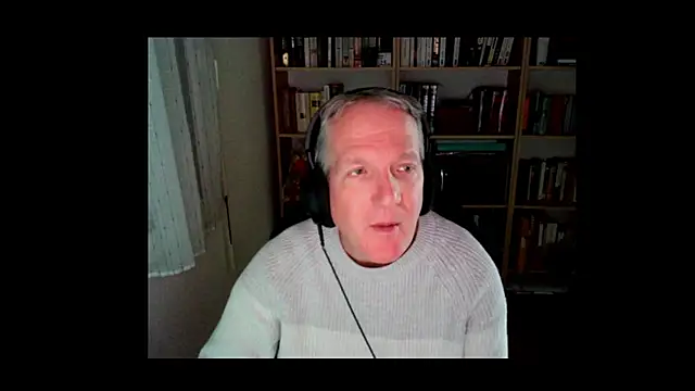 ChocolatMilka44 online show from November 2025 09:54:02 AM