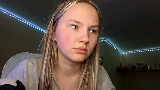 KarinRobertson online show from March 2026 05:06:01 PM