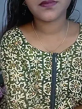 Neha533 online show from June 2026 06:40:01 PM