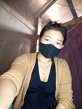 Snapshot of Mami_xxx chatting on December 2025 12:51:01 AM Mami xxx online show from December 2025 12:51:01 AM