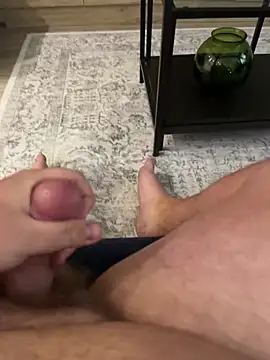 Snapshot of ChubbyBrit chatting on April 2026 05:17:01 PM ChubbyBrit online show from April 2026 05:17:01 PM