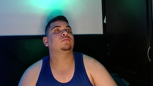 Dante Valcur online show from November 2025 02:00:01 AM