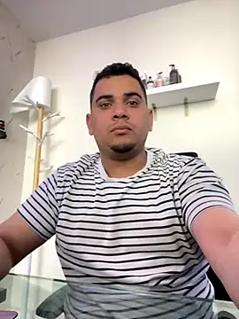 Dante Valcur online show from November 2025 12:37:02 PM