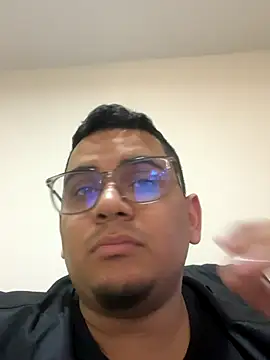 Dante Valcur online show from December 2025 03:28:02 PM