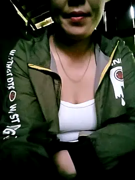 Snapshot of Sara_pusyy chatting on November 2025 06:24:02 AM Sara pusyy online show from November 2025 06:24:02 AM