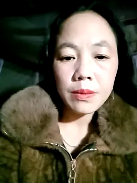 Snapshot of Sara_pusyy chatting on December 2025 10:42:01 AM Sara pusyy online show from December 2025 10:42:01 AM