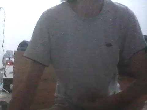 Leutinka online show from November 2025 05:39:01 AM