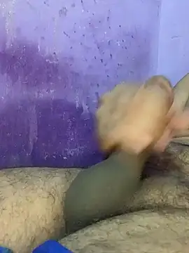 Snapshot of hotman29 chatting on November 2025 12:21:02 AM hotman29 online show from November 2025 12:21:02 AM