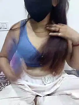 Snapshot of Aarti909090 chatting on June 2026 02:39:01 PM Aarti909090 online show from June 2026 02:39:01 PM