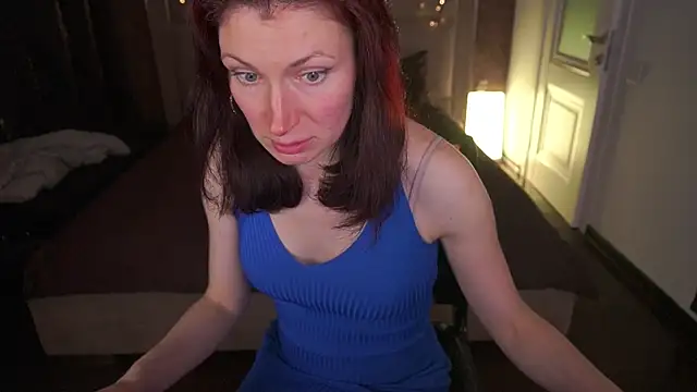 AmiraGoldd online show from May 2026 07:55:02 PM