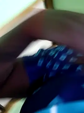 tam-queen1 online show from November 2025 05:33:02 PM