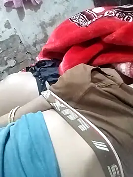 Hot-Couple26 online show from November 2025 03:23:02 PM