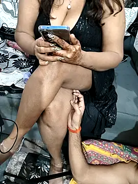 fuckgirl143143 online show from December 2025 07:43:02 PM