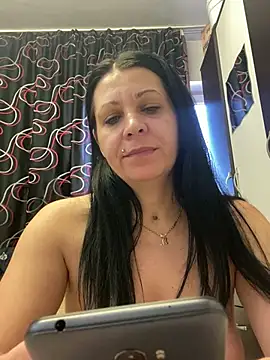 SugarDiamonds online show from March 2025 09:18:02 AM