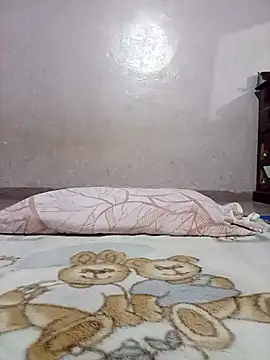 Snapshot of sdlmona chatting on November 2025 07:35:02 PM sdlmona online show from November 2025 07:35:02 PM