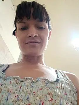 Snapshot of PaulinaLondra2 chatting on December 2025 12:49:02 AM PaulinaLondra2 online show from December 2025 12:49:02 AM