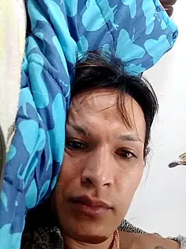 Snapshot of PaulinaLondra2 chatting on December 2025 02:16:01 AM PaulinaLondra2 online show from December 2025 02:16:01 AM