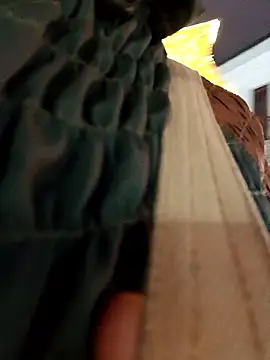 Snapshot of PaulinaLondra2 chatting on December 2025 11:22:02 PM PaulinaLondra2 online show from December 2025 11:22:02 PM