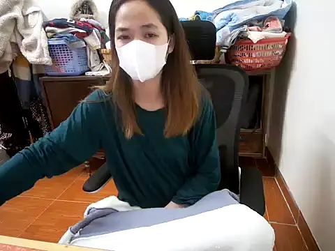 ---Lusi03--- online show from January 2026 04:01:01 PM