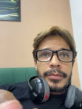 Antoniobiague online show from March 2026 03:18:01 PM