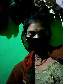 Jooli cuty online show from January 2026 03:36:02 PM