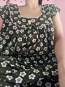 Saniya76 online show from June 2026 11:15:01 AM
