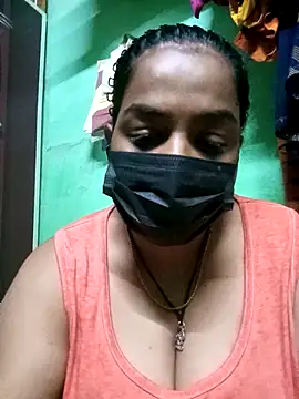 Madhumitha99 online show from November 2025 06:07:02 PM