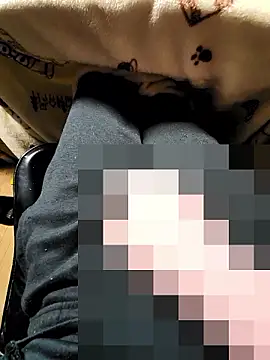 yuyuyu23565 online show from November 2025 12:48:02 PM