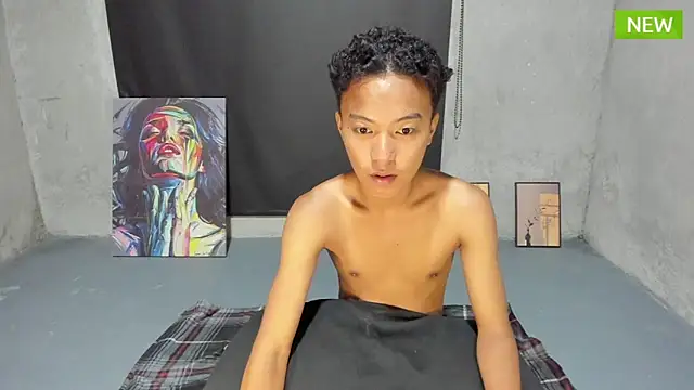 Snapshot of UrBigFatAsianCock chatting on November 2025 06:56:02 AM UrBigFatAsianCock online show from November 2025 06:56:02 AM